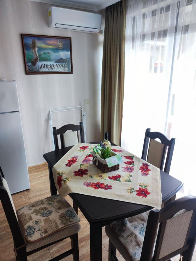 Jacky'S Apartament - Апартамент В Свети Влас Exterior photo